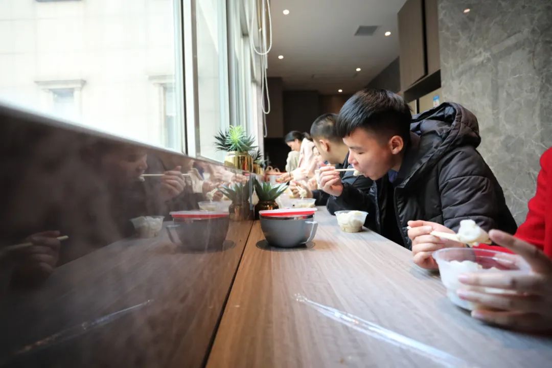 冬至丨溫暖如約而至，平安順遂！